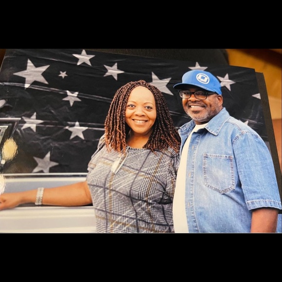 Meet your Posher, Deirdre - Picture 1 of 1